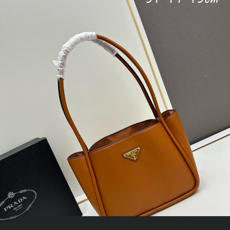 Pra*a top handle bags